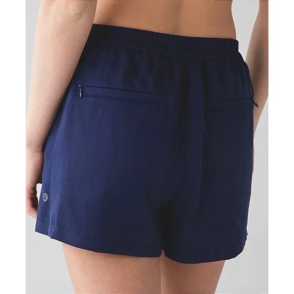 lululemon Go Keepsake Shorts Womens 6 Navy Blue Tencel Pleated Lounge Preppy
